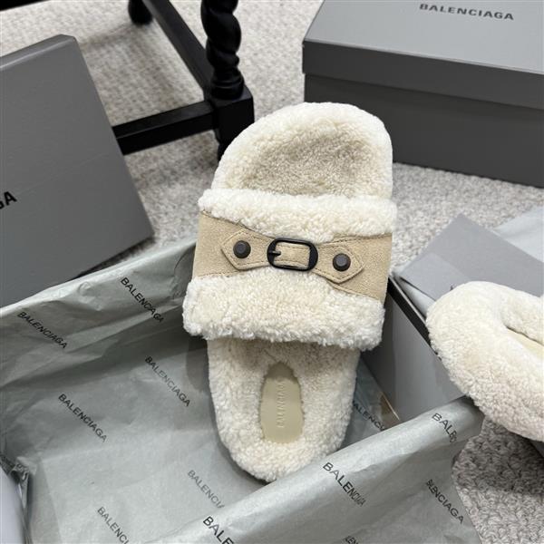 2025112818448952 240